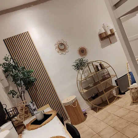 Romantique Avec Jacuzzi 公寓