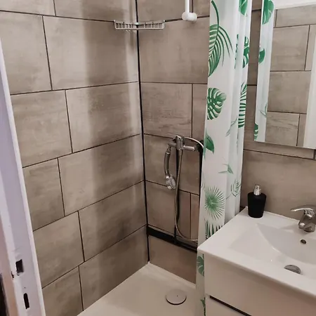 Apartman Romantique Avec Jacuzzi *